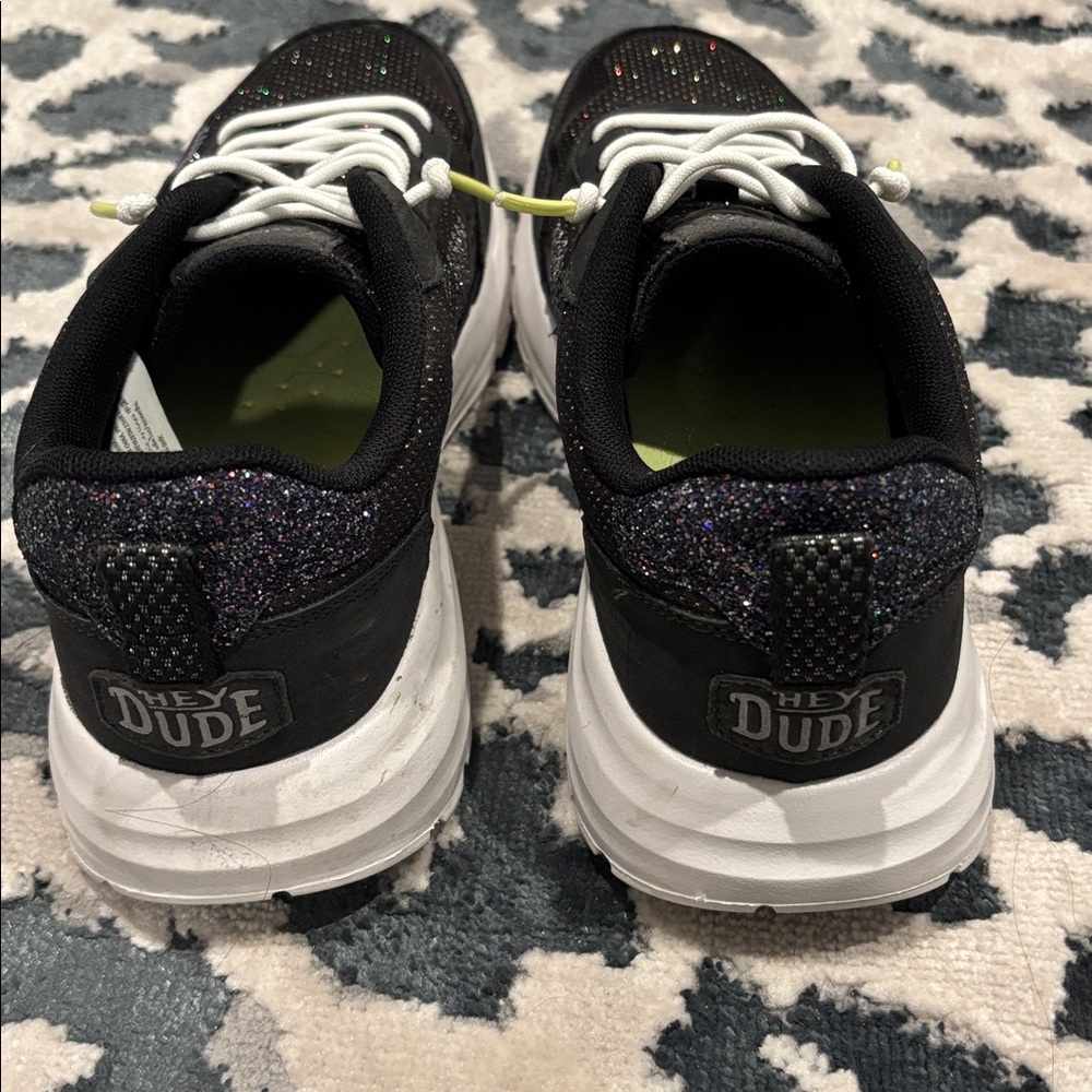 Hey Dude Sneakers - Picture 3 of 8